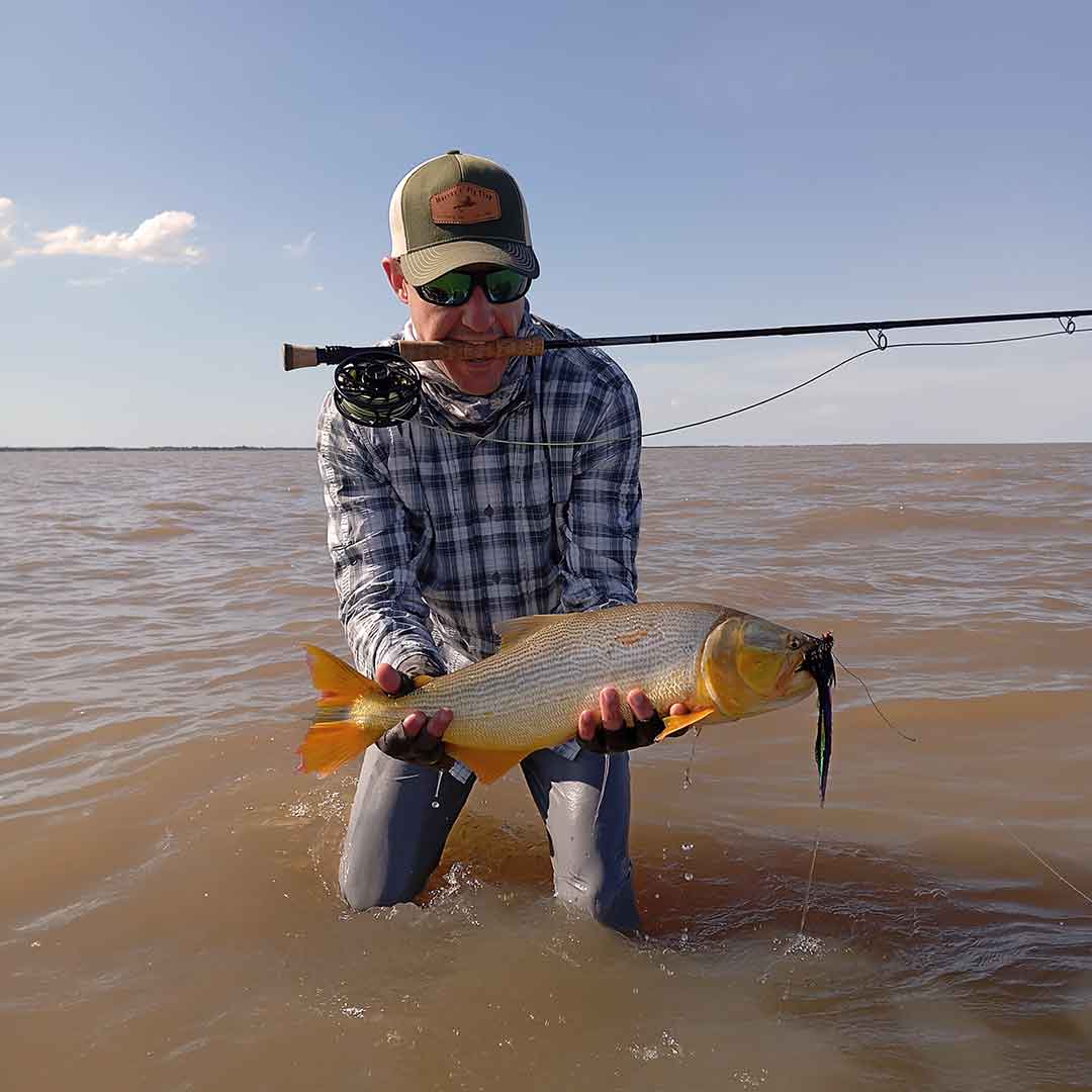 Fly fishing Paraná Delta Buenos Aires
